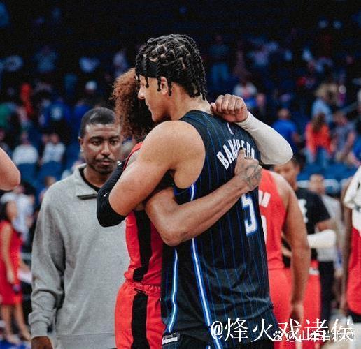 Scotto:马刺将与发展联盟球员凯尔-曼加斯签下双向合同 Scotto:马刺将与发展联盟球员凯尔-曼加斯签下双向合同